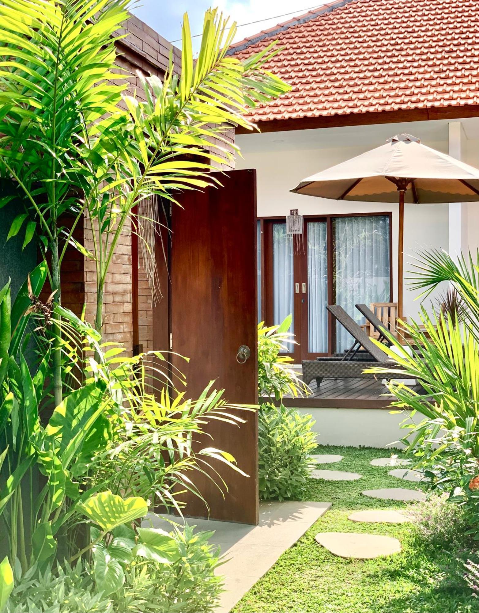 Kampana Homestay Uluwatu Esterno foto