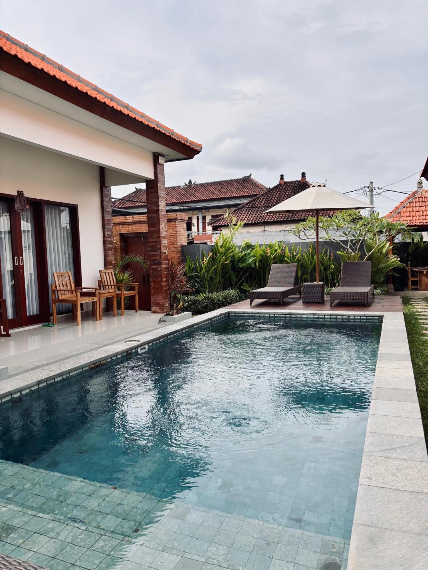 Kampana Homestay Uluwatu Esterno foto