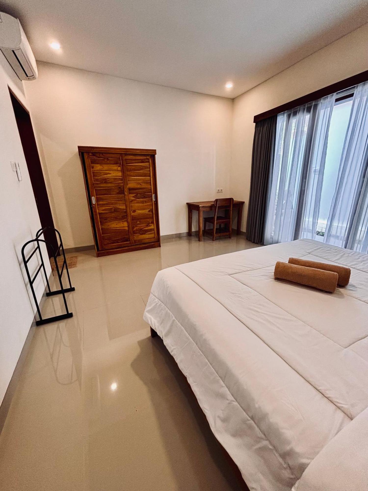 Kampana Homestay Uluwatu Esterno foto